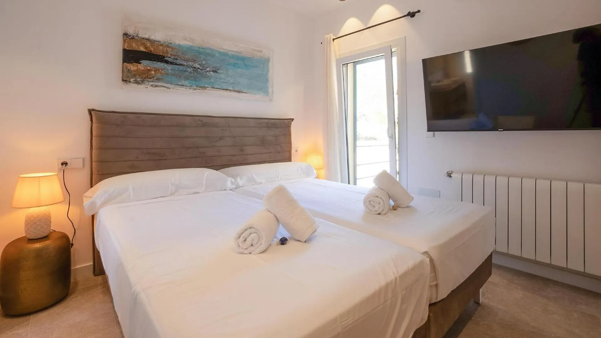 4 Bedroom Awesome Home In Son Macia 0*, Son Macia (Mallorca) Spanje