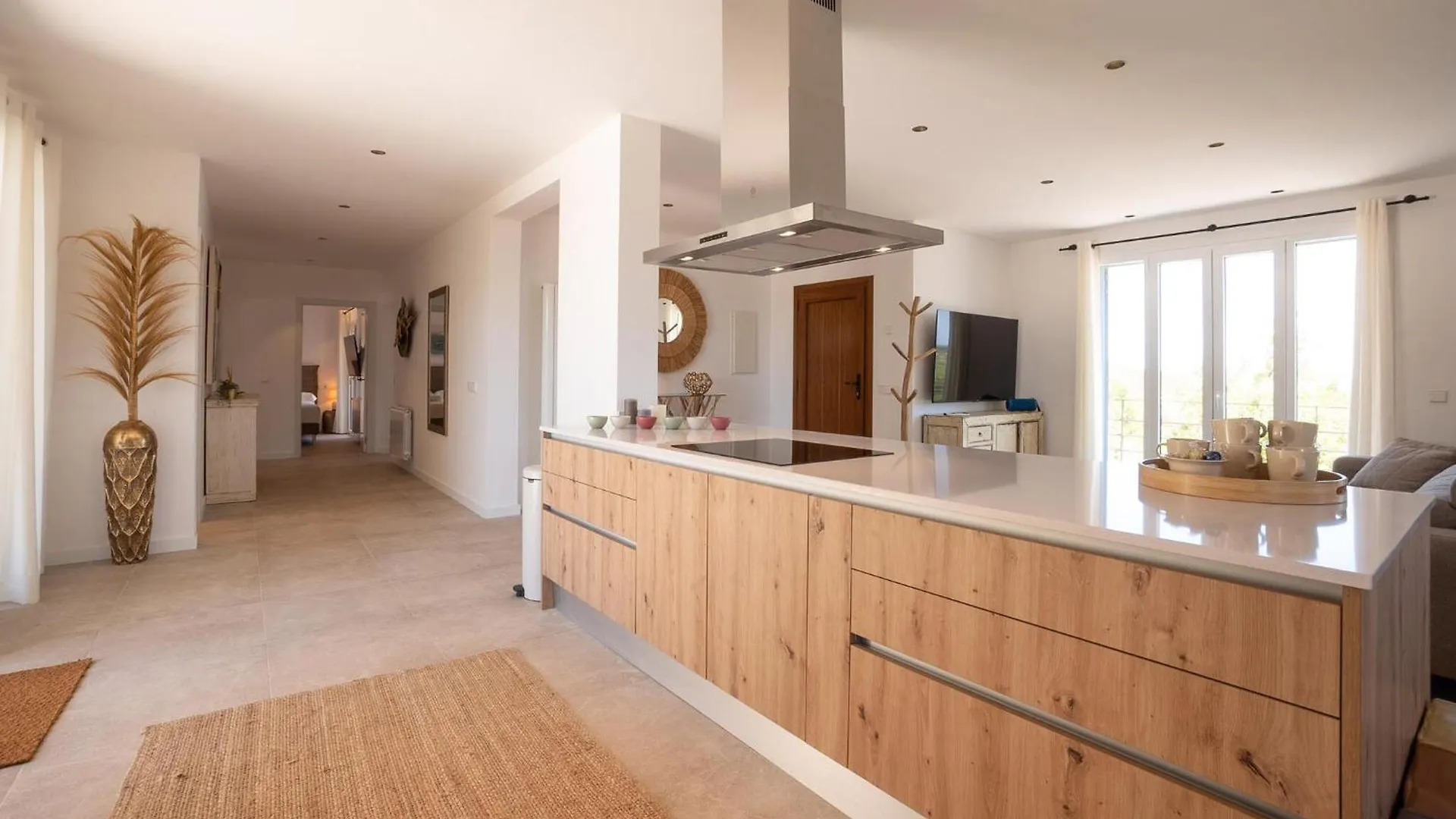 4 Bedroom Awesome Home In Son Macia