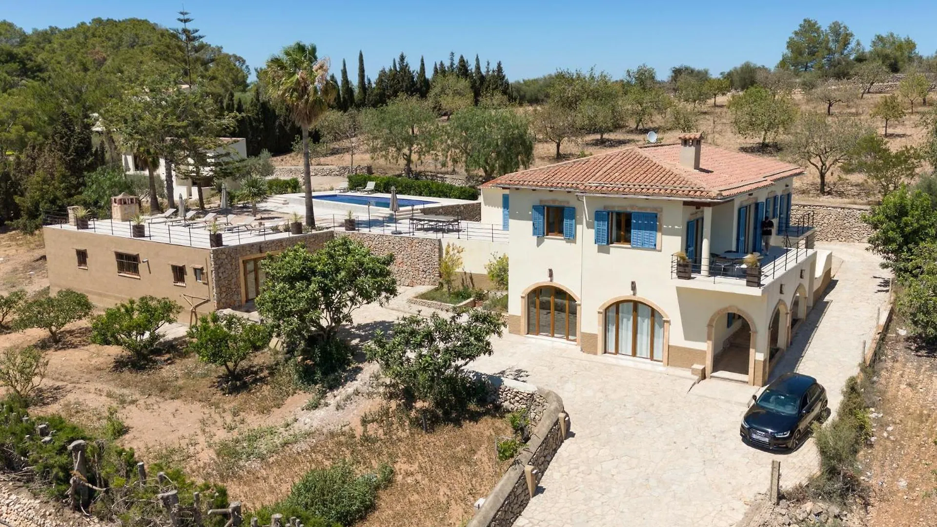 4 Bedroom Awesome Home In Son Macia